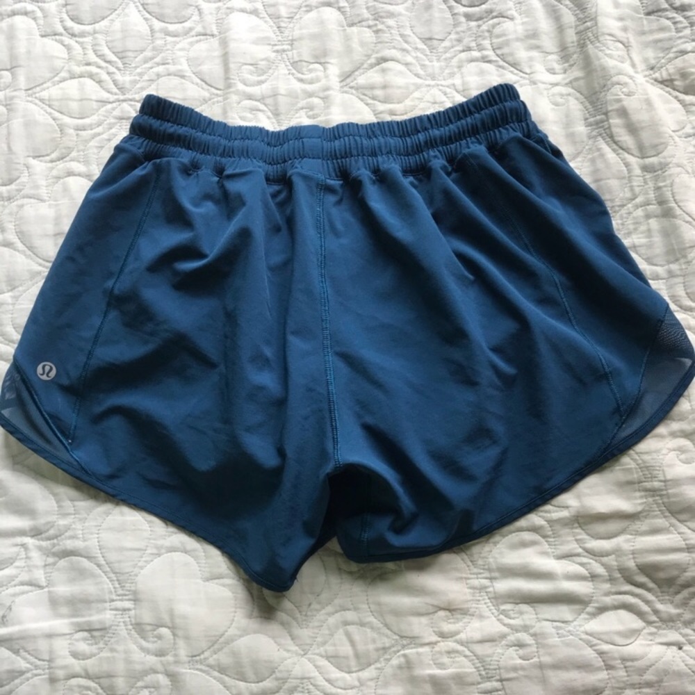 Lululemon hotty hot short II long